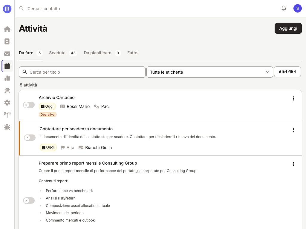 Lista attività con la nuova gerarchia di lettura, tema chiaro