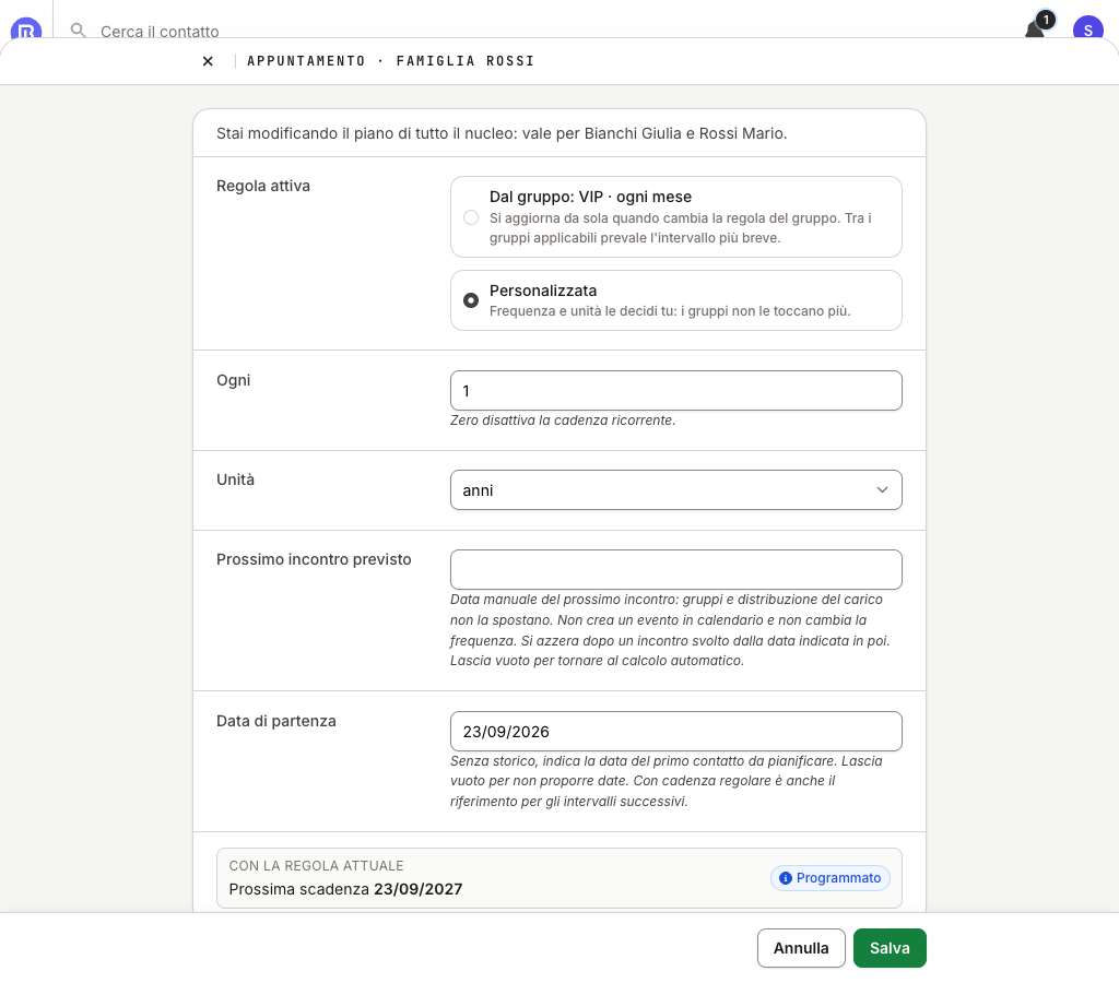 Configurazione del piano del contatto con regola personalizzata e campo Prossimo incontro previsto